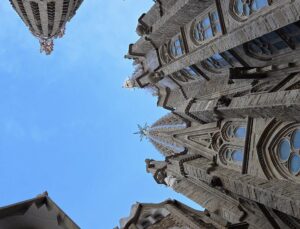 サグラダ ファミリア　マリアの塔　エンリック制作の星