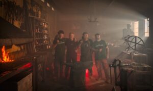 エンリックの工房で